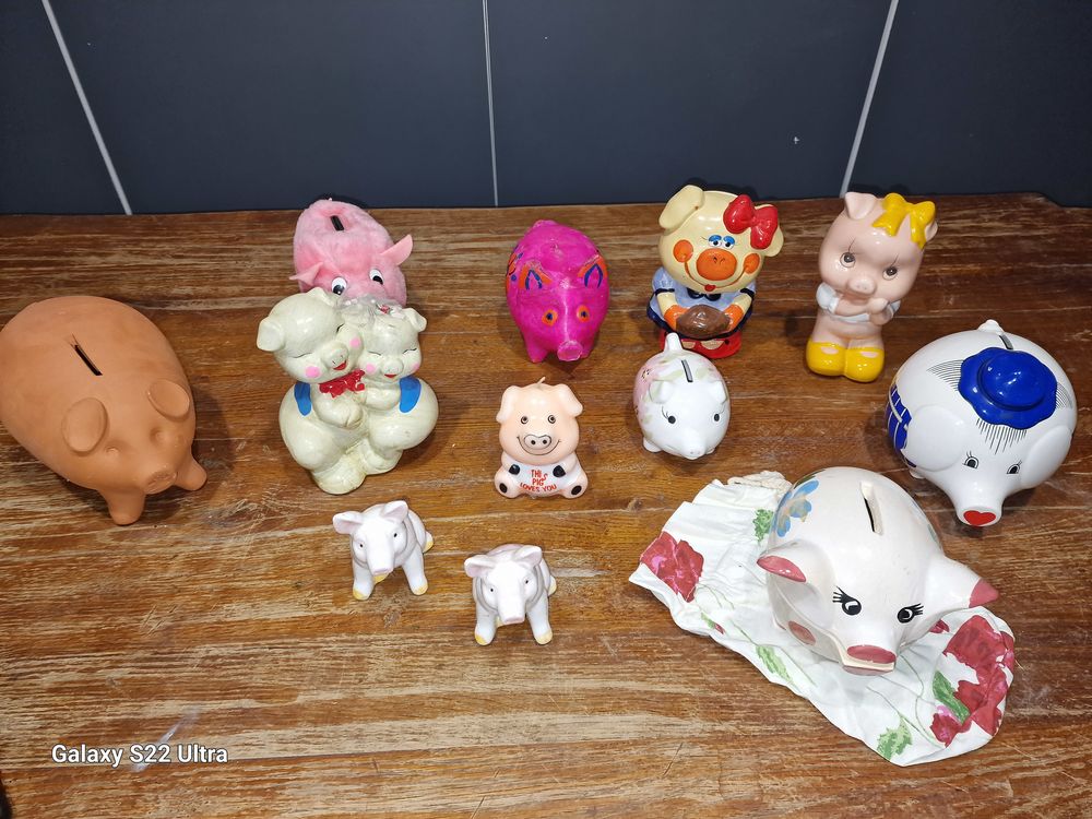 12 tirelires cochon  15 Lherm (31)