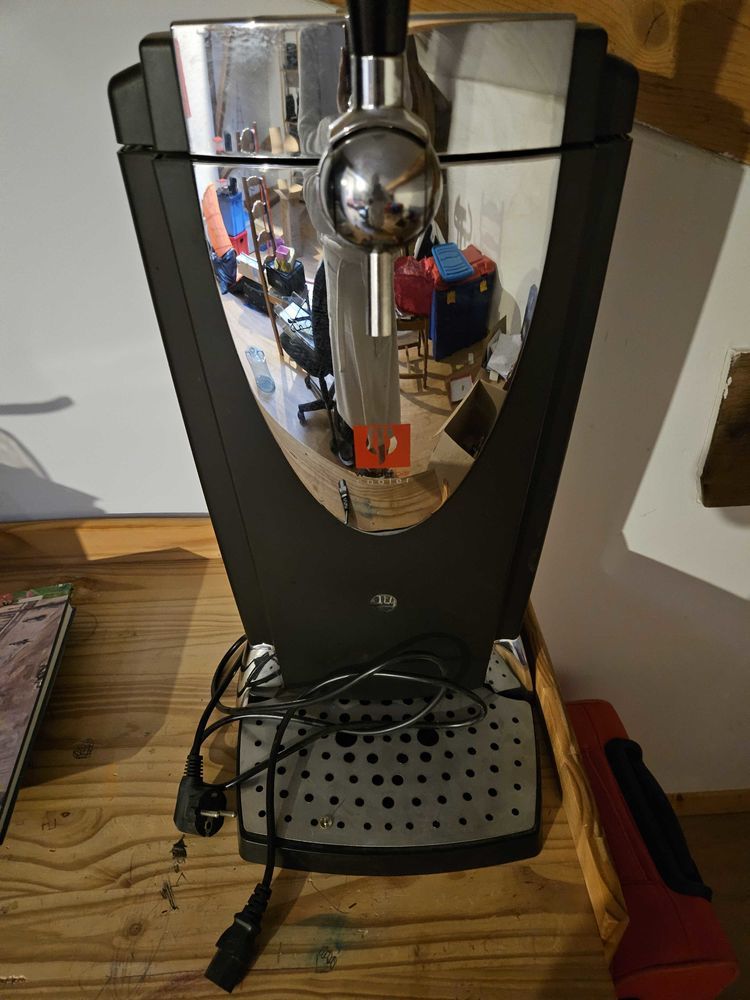 tireuse �  biere et eau 15 Liny-devant-Dun (55)