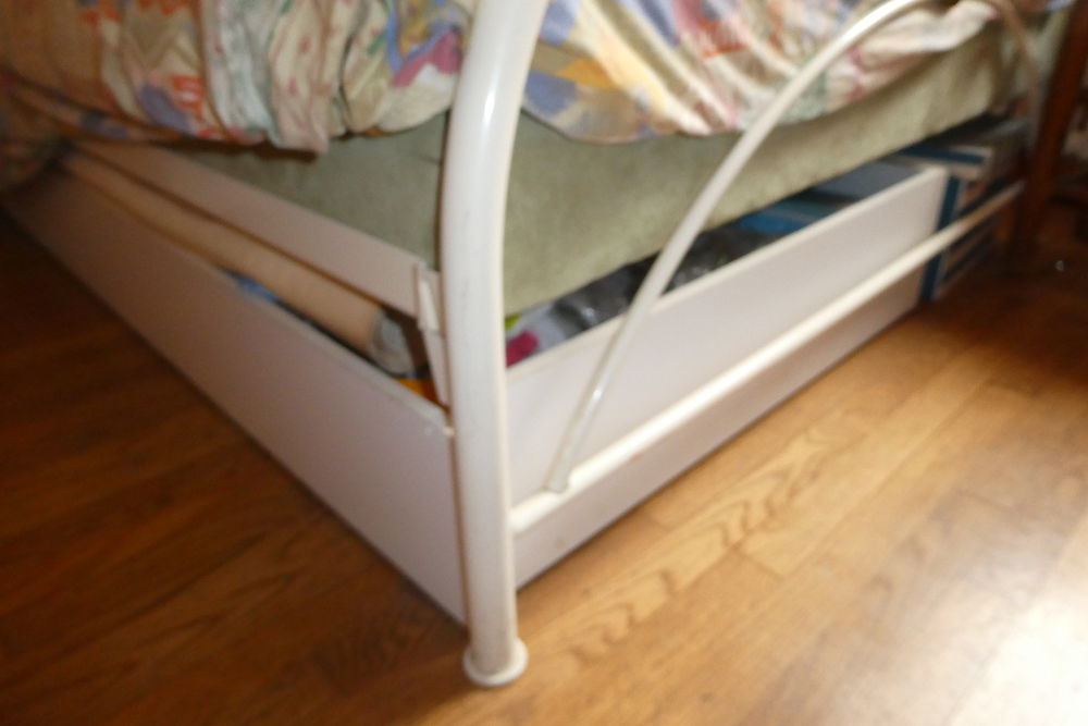 tiroir de rangement coulissant pour lit 60 Quintin (22)