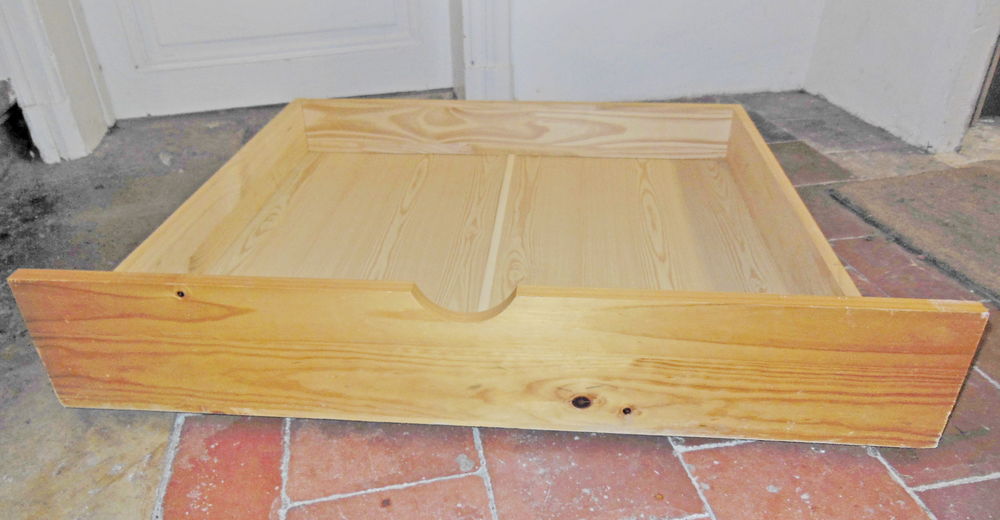 4 Tiroirs sous le lit avec roulettes 95 Millau (12)