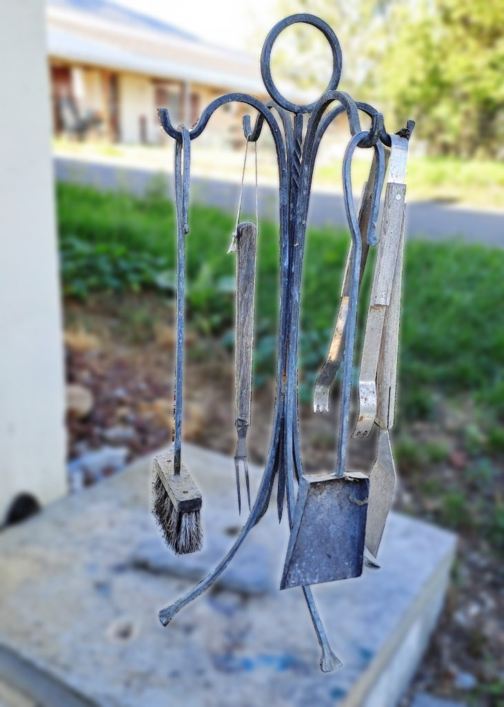 Tisonnier, ensemble pour chemin�e 18 Gex (01)