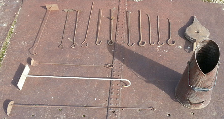 Tisonniers raclettes soufflet seau � charbon 49 Saint-Clair-sur-Galaure (38)