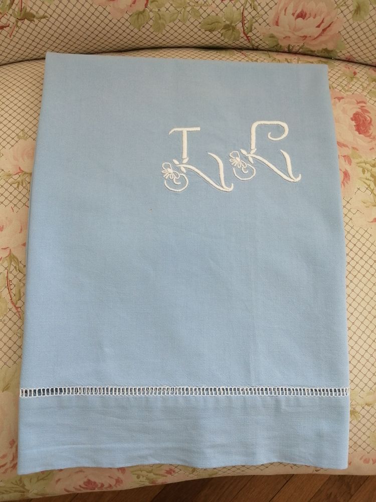 Achetez Tissu Monogramme Occasion Annonce Vente A Chateauroux 36 Wb