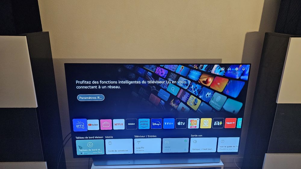 Titre : LG OLED CX 55 pouces ? Excellent �tat ? 4K HDR ? Gam 450 Ivry-sur-Seine (94)