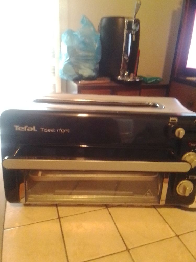 Toasteur Grill Tefal 25 Sallanches (74)