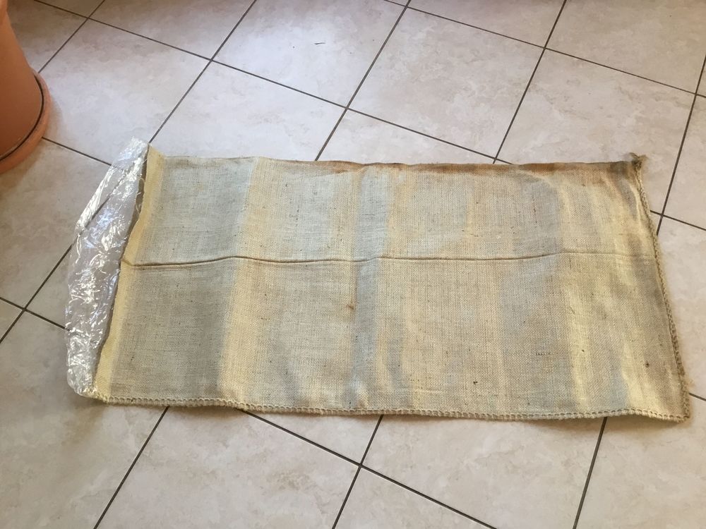 sac en toile de jute 3 Regny (02)