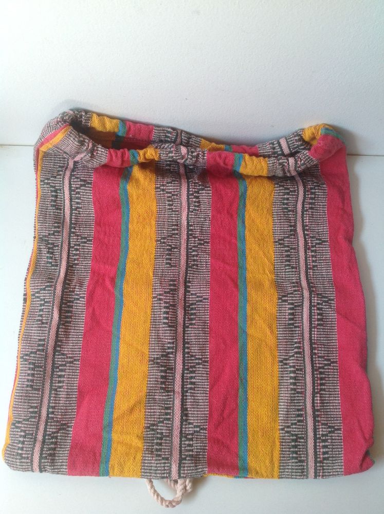 SAC EN TOILE � MOTIF PAR BANDES COLOR�ES Envoi Possible
6 Tr�gunc (29)