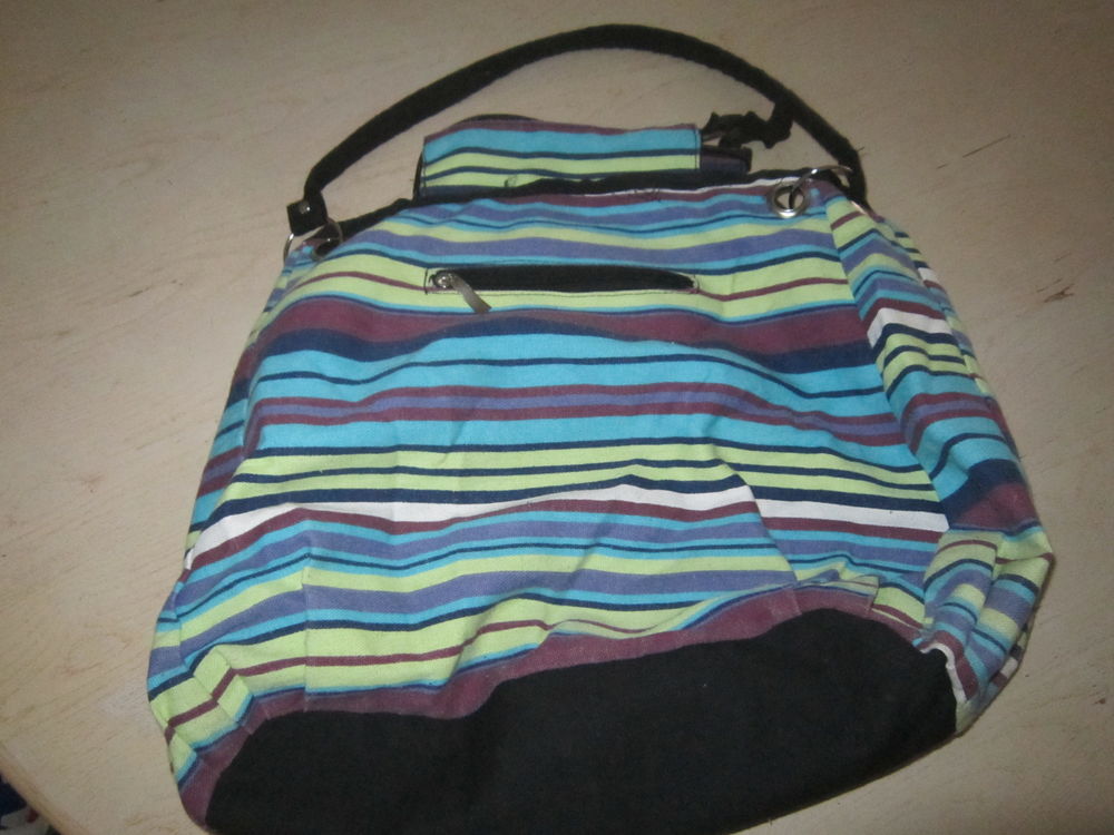 Un sac en toile aux rayures horizontales 5 Brignais (69)