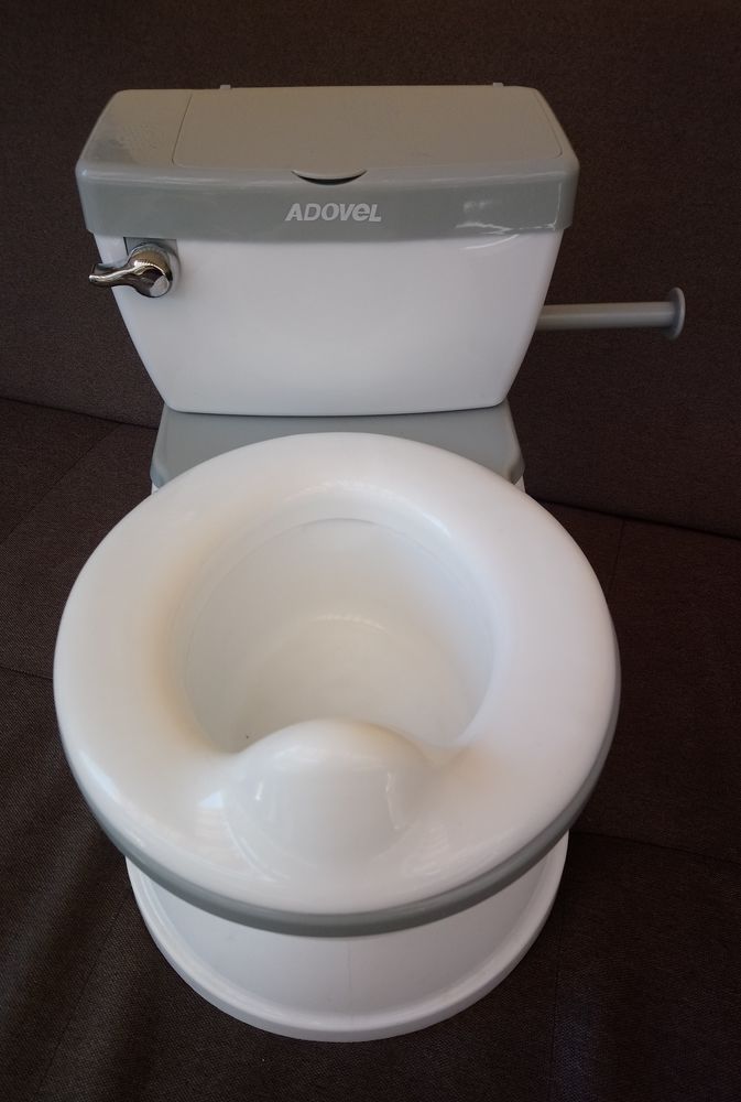 Toilette Adovel pour bébé 29 Menton (06)