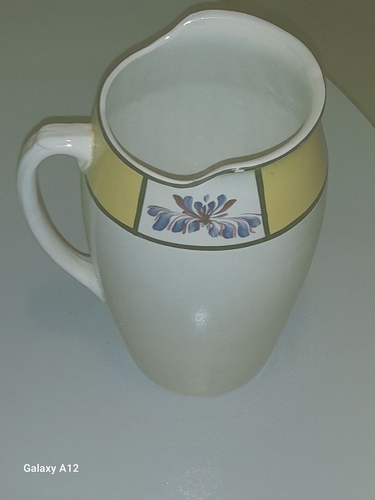 Pot de toilette Somain 211 90 Palaiseau (91)