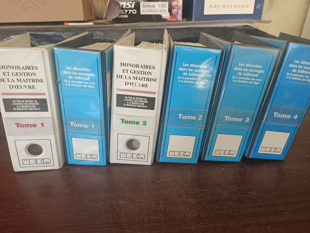 Tome weka d�sordre ouvrages batiments 10 Paris 15 (75)