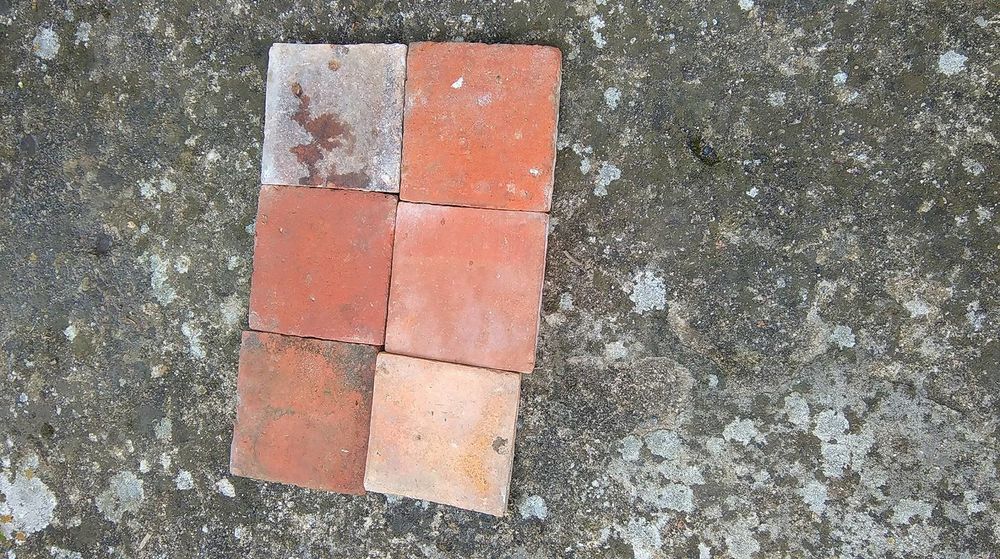 tomettes 25 Oyr� (86)