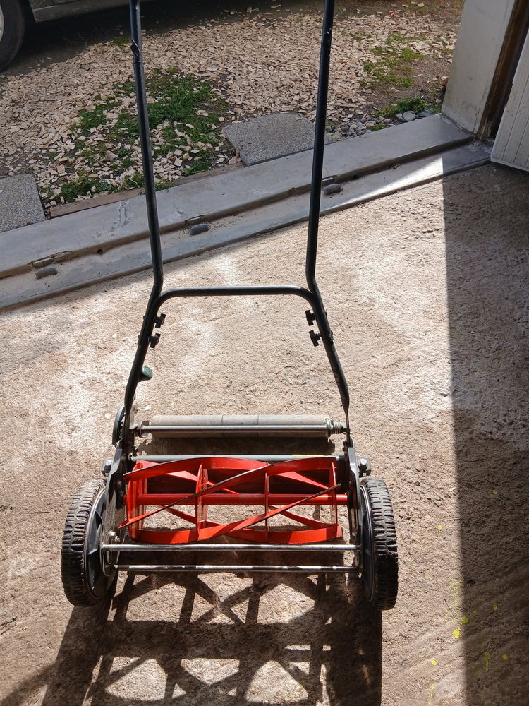 Tondeuse Anglaise h�licoidale 40 Bourgneuf-en-Retz (44)