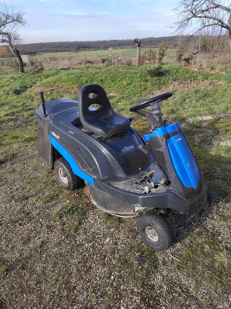 Tondeuse auto-port�e STAUB 1100 Ligni�res (10)