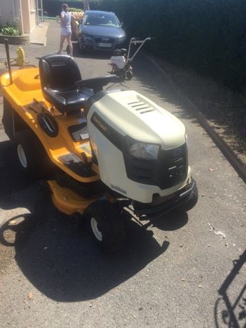 Tondeuse Autoportee Club Cadet Moteur Kawasaki