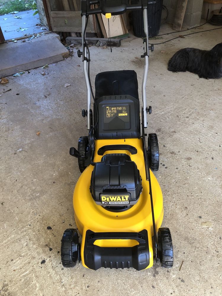 tondeuse � batterie DeWalt DCMW564N 350 Saint-Jean-des-�chelles (72)