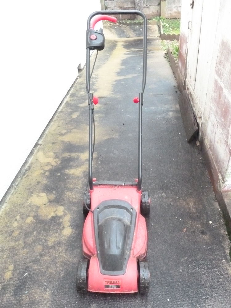 Tondeuse �lecdtrique TRIMMA ME1030G- 40 Auxerre (89)