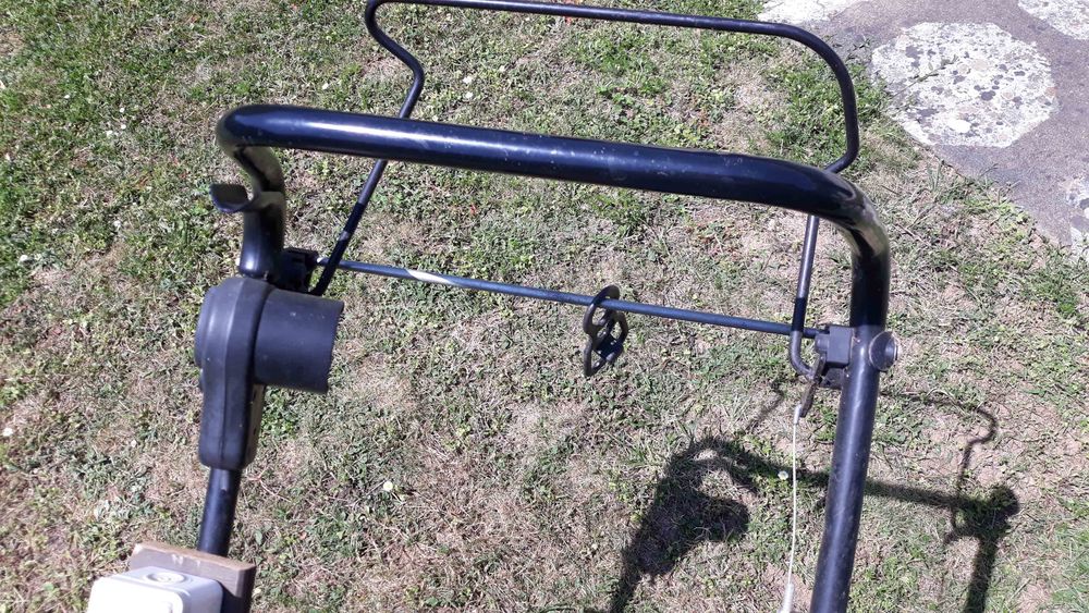 Tondeuse �lectrique autotract�e 75 Poitiers (86)