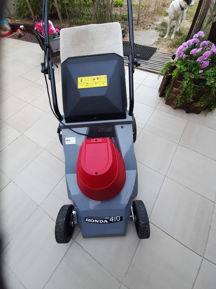 Tondeuse �lectrique honda 180 Nancy (54)