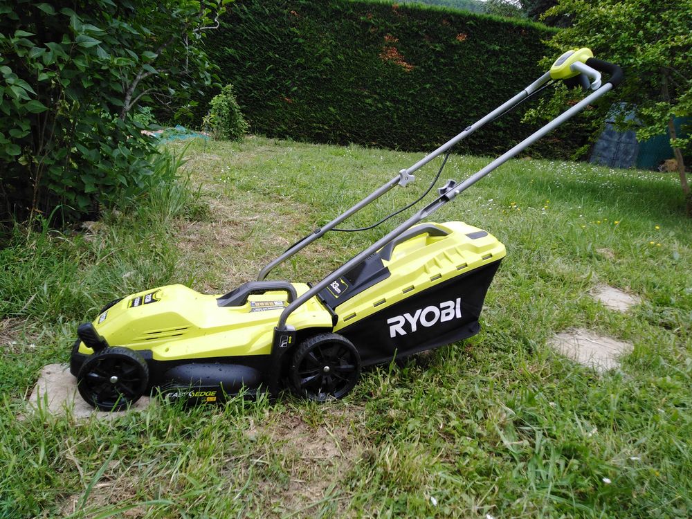 Tondeuse �lectrique ROYBI 70 Puygouzon (81)