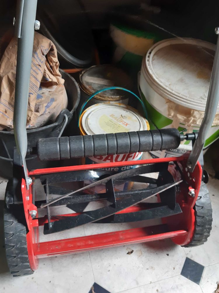 tondeuse gazon manuelle 40 Les Salles-du-Gardon (30)