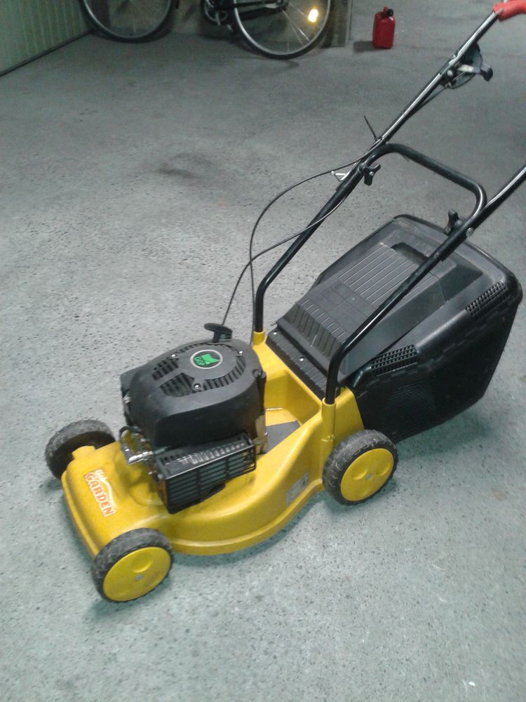 TONDEUSE A GAZON THERMIQUE 0 Pau (64)