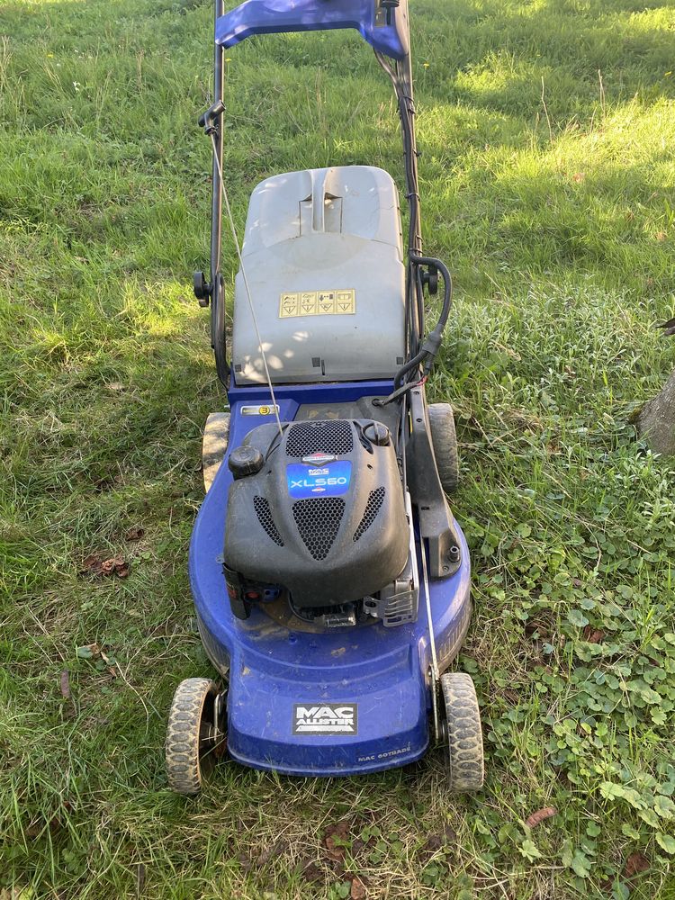 Tondeuse � gazon 160 Saint-Pierre-de-Chandieu (69)