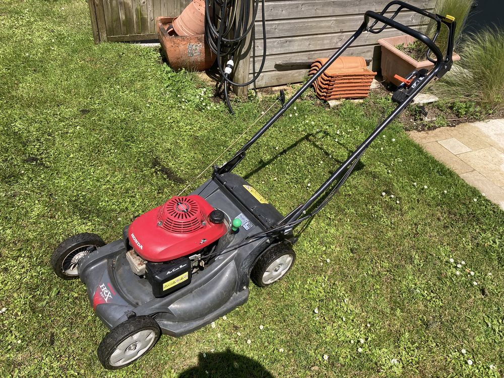 tondeuse Honda HRX537C2HYEA ( 2012, 1239�), 555 Vertou (44)