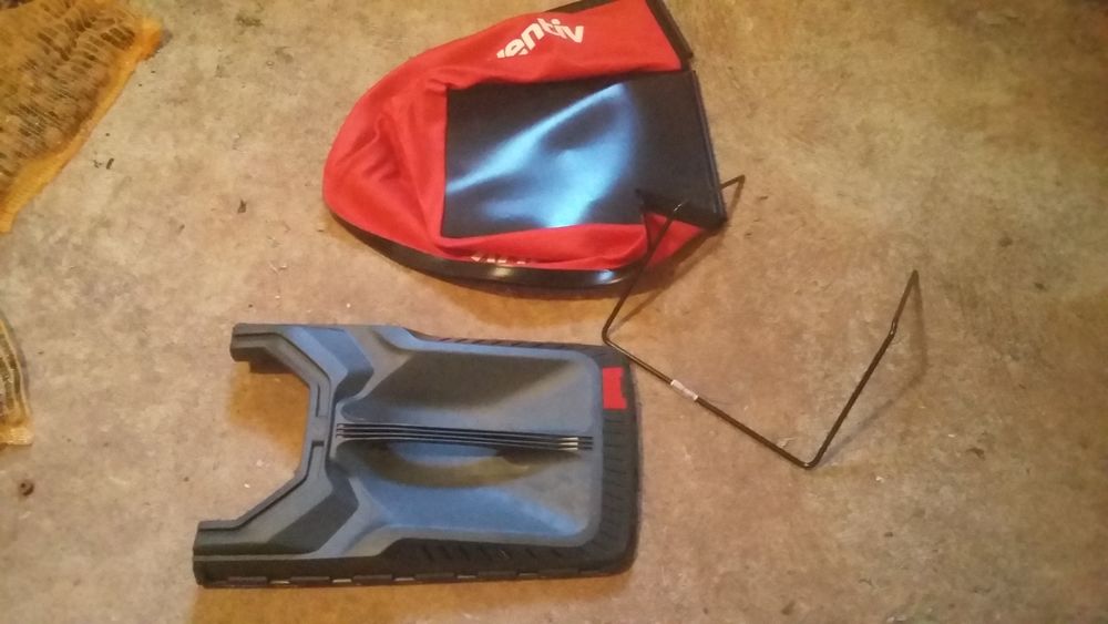 bac de tondeuse inventiv neuf 20 Foissac (12)