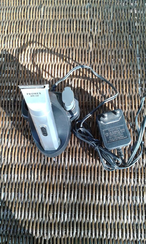 Tondeuse marque Promex 15 Uz�s (30)