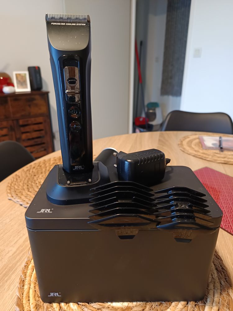 Tondeuse pour cheveux 70 Die (26)