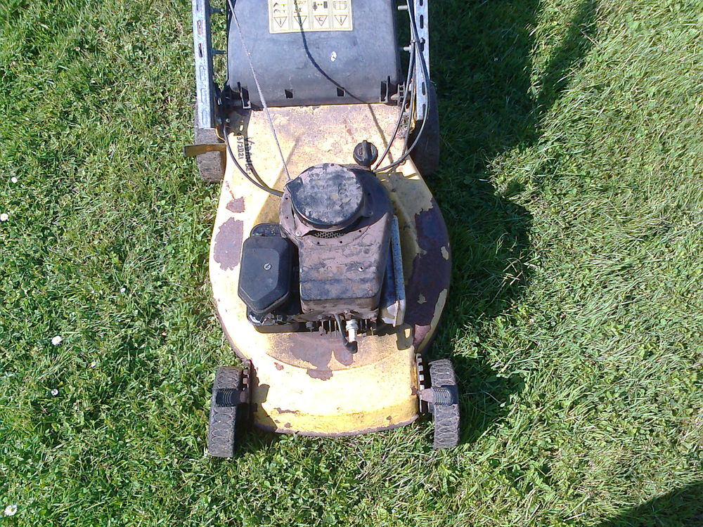 tondeuse thermique 65 Cernoy (60)