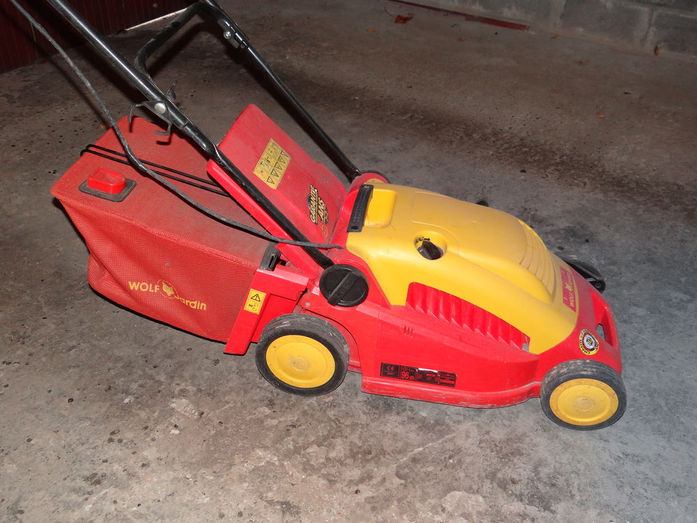 TONDEUSE WOLF 1400 W 40 CM CAUSE DEMENAGEMENT 65 F�rin (59)