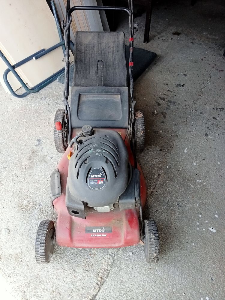 TONDEUSE 100 Troyes (10)