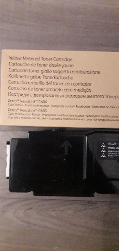 Toner Xerox dos�e Jaune C400/C405 
Ref 106R03537 
Neuf 40 Paris 18 (75)