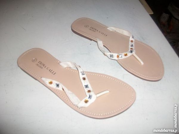 Tongs Blanc perl�s pt 40 -neuves- � 4 � 4 Bouxwiller (67)