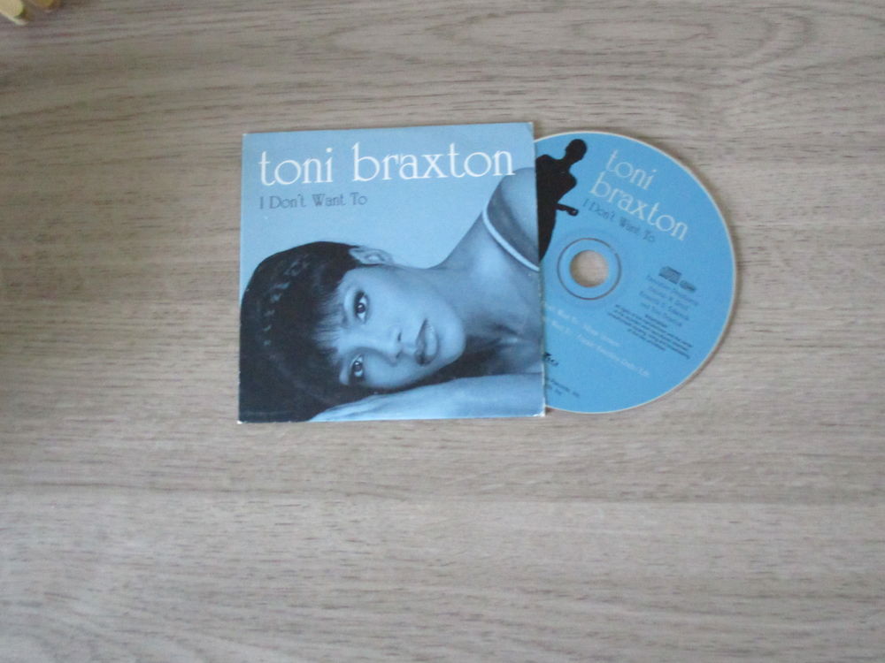 CD Toni Braxton 1 Saint-Ouen (41)