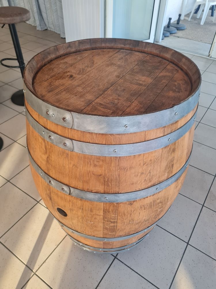 tonneau en bois 200 Mareuil-sur-Lay-Dissais (85)
