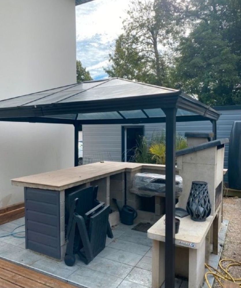 Tonnelle polycarbonate 3,5 m x 2,8 m avec rideaux 350 Rilly-la-Montagne (51)