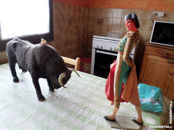 Toreador contre un taureau 40 Hesdin-l'Abb� (62)