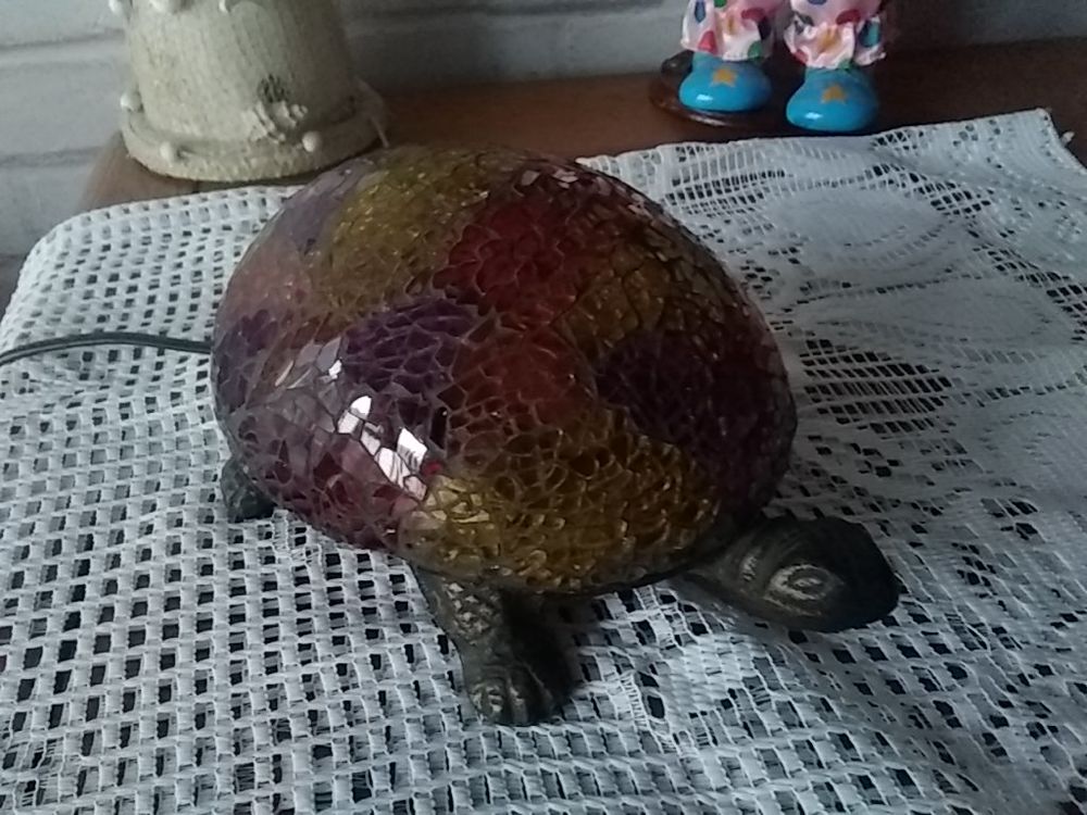 TORTUE MULTI COULEURS ((  lampe ))
bronze et verre . 20 Le Havre (76)