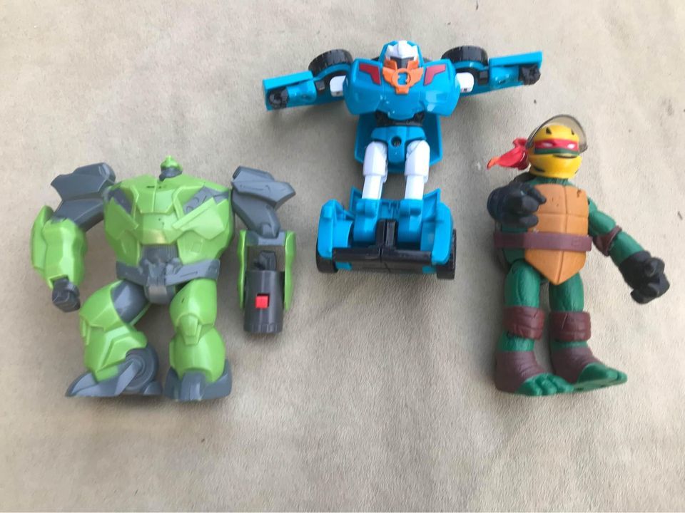 Tortue Ninja et 2 robots 15 Mottier (38)