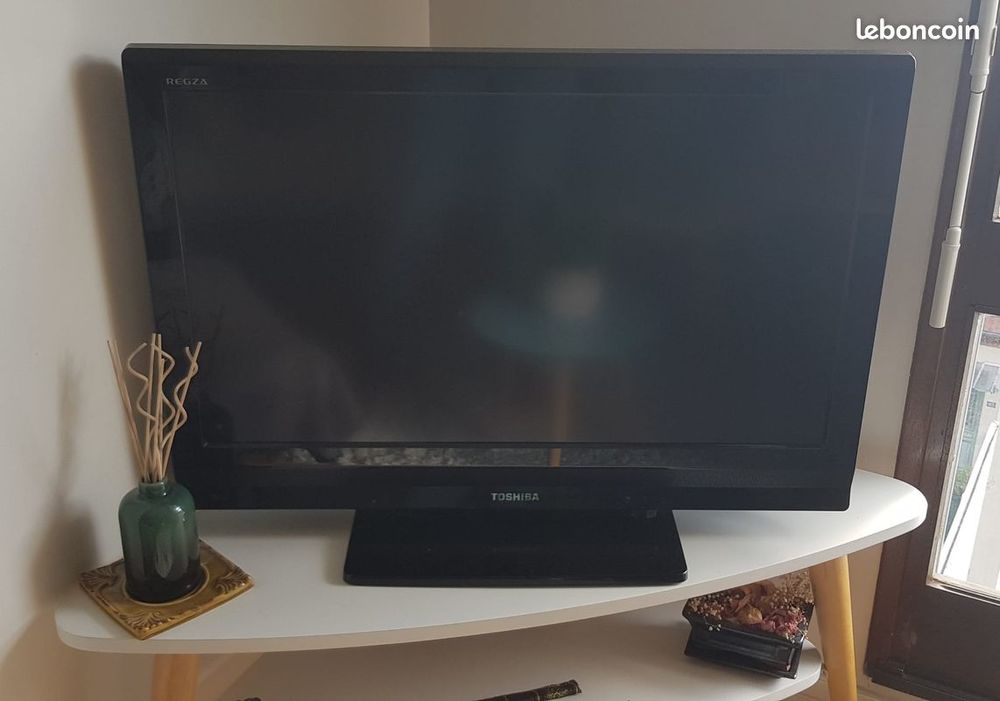 Toshiba 32AV623D - Classe diagonale 32 REGZA 720p 1366 x 768 35 Courbevoie (92)
