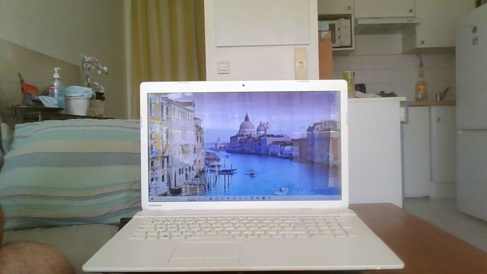TOSHIBA SATELLITE 60 Pau (64)
