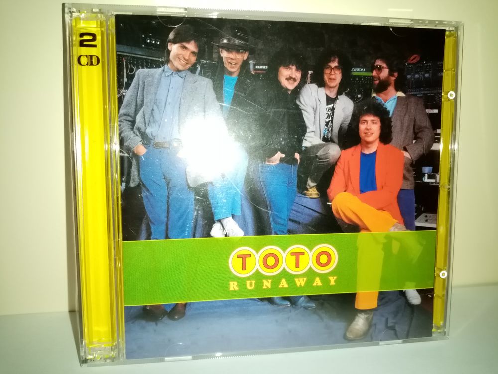 Toto : Runaway - Live Tokyo 1982 (Japan 2CD) 40 Angers (49)