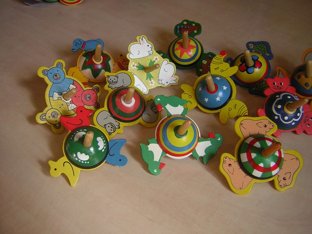 toupies 100 Les Assions (07)