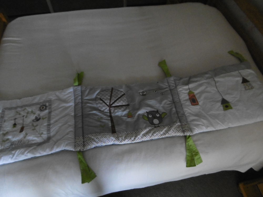 Tour de lit B�b� 9 cr�ation Chic et Chouette 6 La B�gude-de-Mazenc (26)