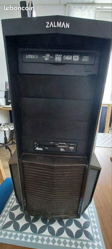 Tour PC gamer 250 Salies-de-B�arn (64)