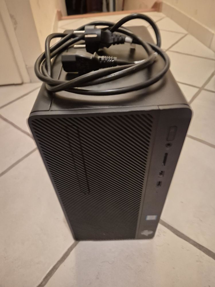 Tour moyenne INTEL CORE-RAM-Carte Grahique 300 Lanci� (69)