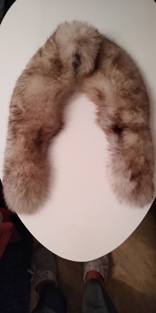 TOUR DE COU 120 Livry-Gargan (93)